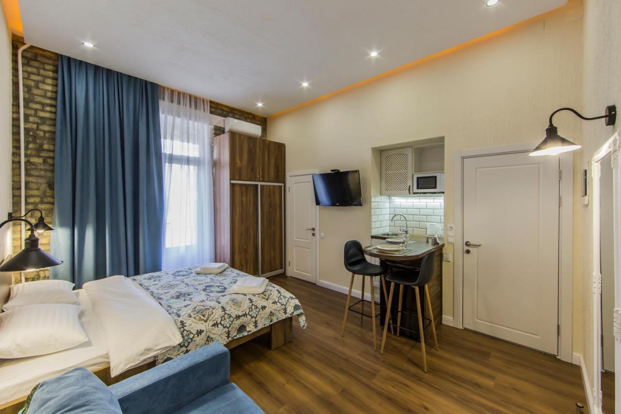Kyiv City Loft Apart Hotel エクステリア 写真