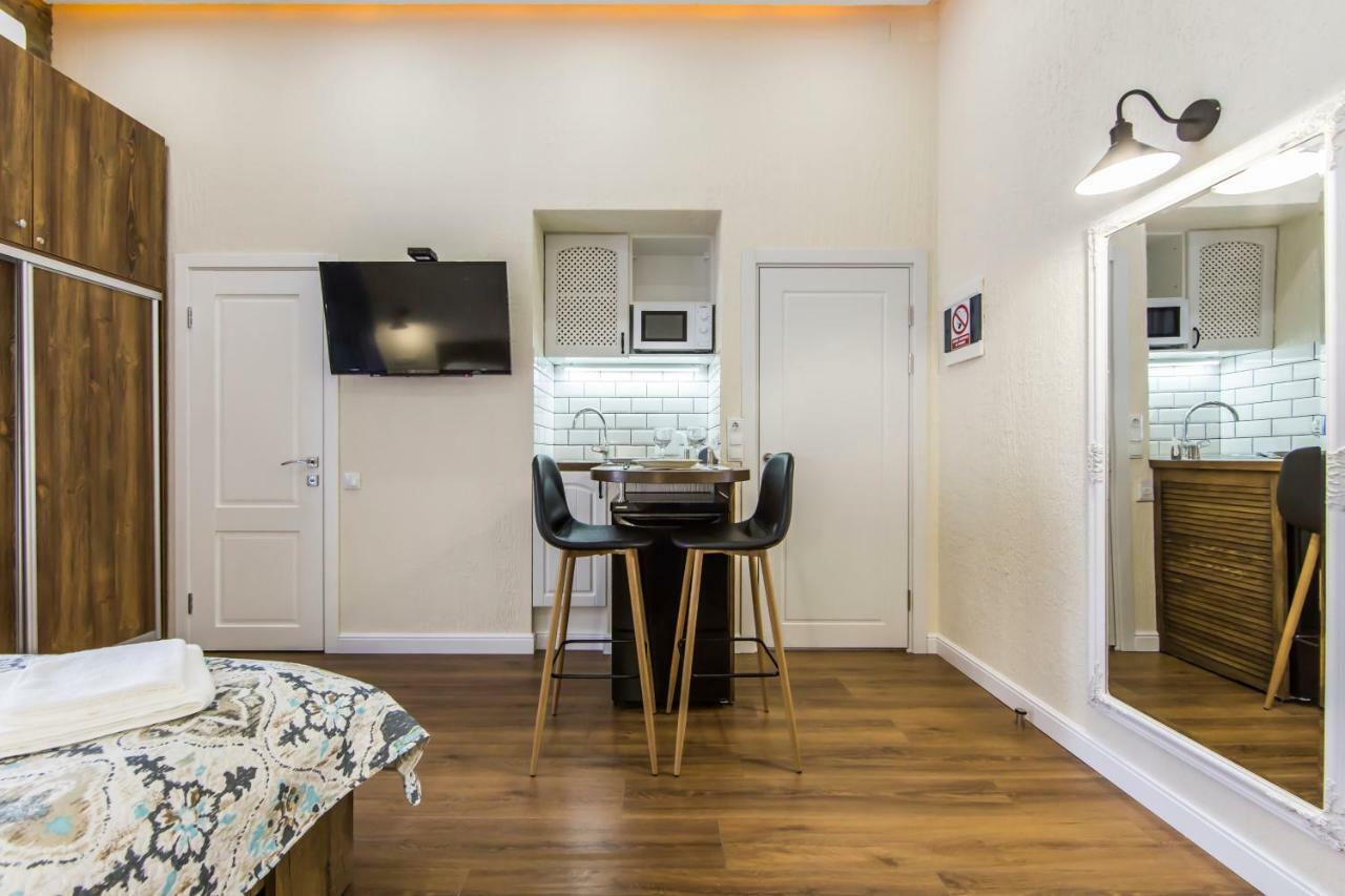 Kyiv City Loft Apart Hotel エクステリア 写真