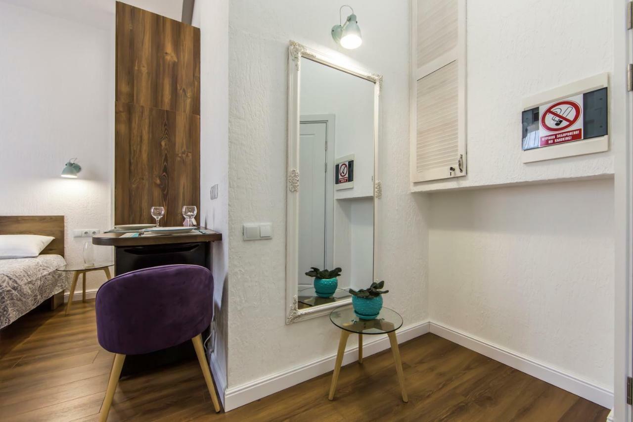 Kyiv City Loft Apart Hotel エクステリア 写真